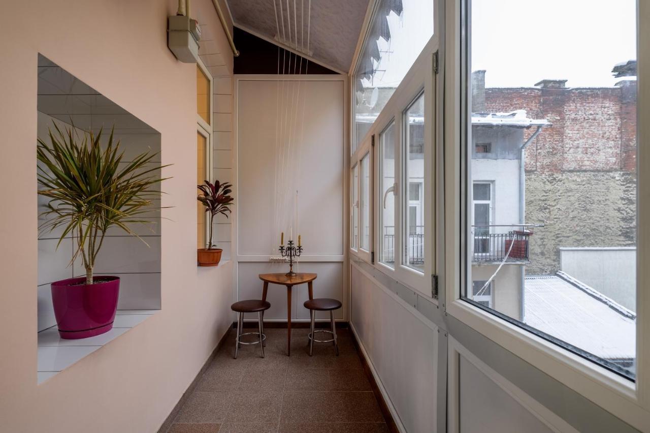 Noviy Svit 4 Apartments Leopoli Esterno foto